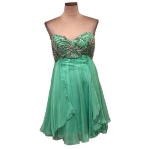 NWT Sherri Hill Prom Dress Size 6 Pastel Green Rhinestone Mini Style 3846